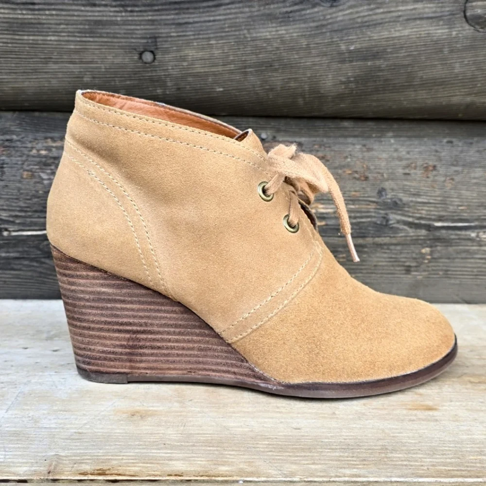 Lucky Brand Sway Y2K Boho Minimalist Suede Lace-up Comfort Wedge Bootie 7M